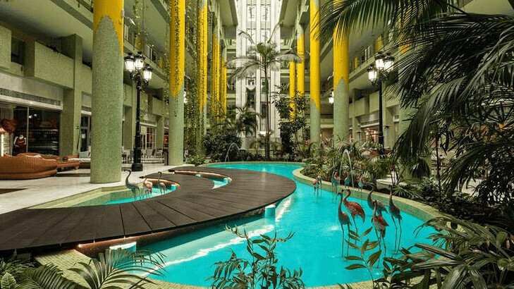 Holiday World Resort